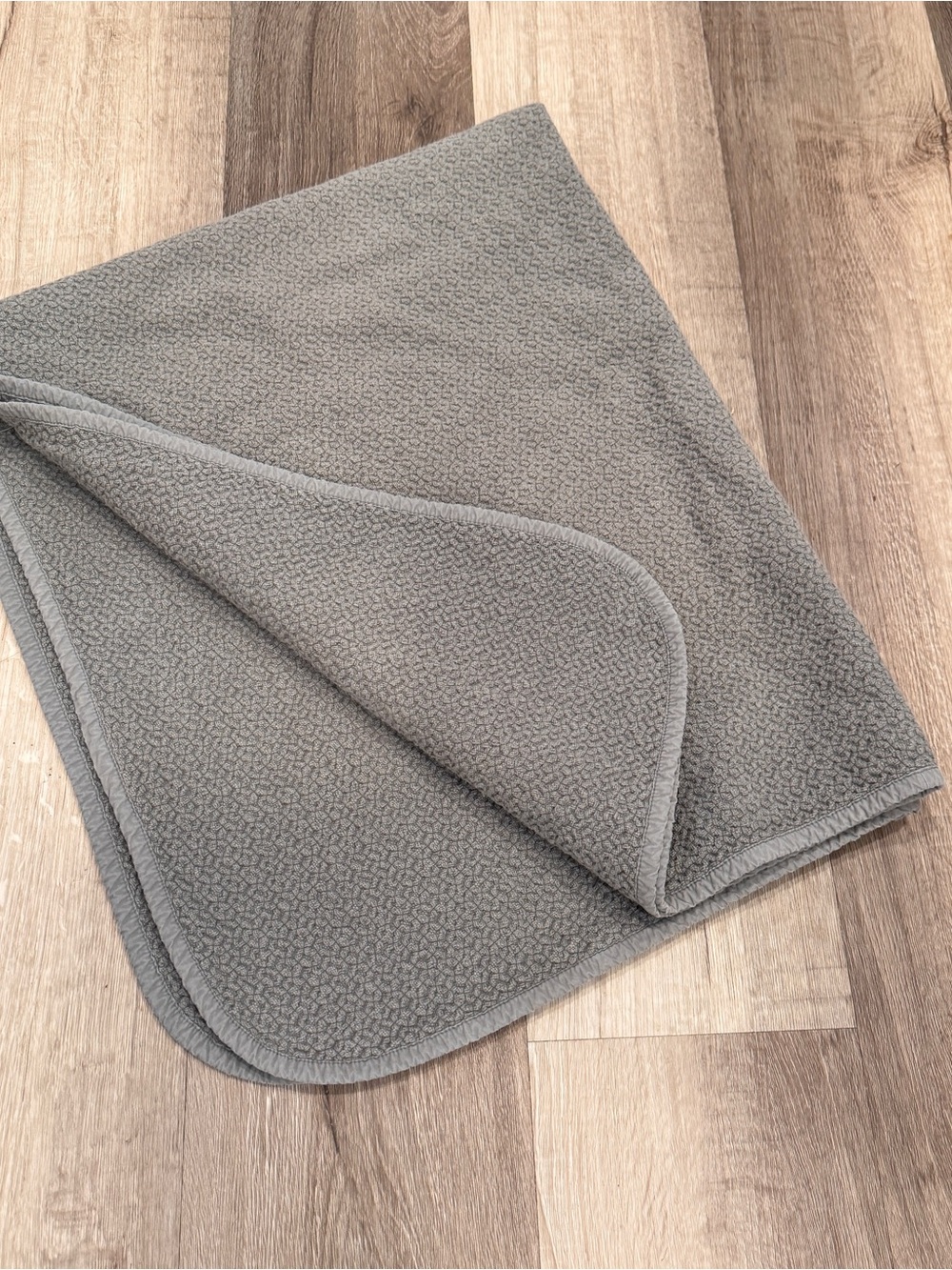 Coyuchi Gray Textured Cozy Throw Blanket Mini Size 35”x44”